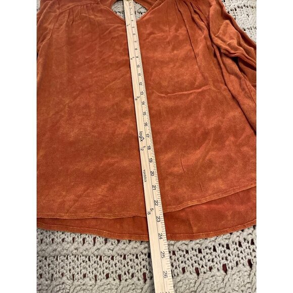 Very J Women's sz S leather look Burnt Orange Long Bell Cuff Sleeve Fall Top - Picture 5 of 11